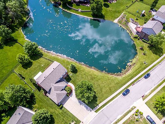 4th image of 1465 Sequoia Dr