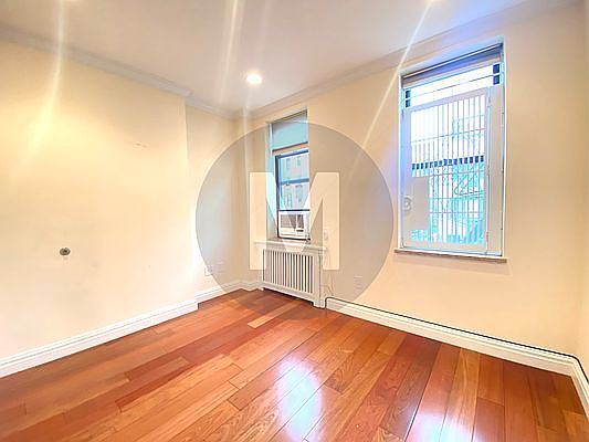 4th image of 159 E 99th St APT 2C
