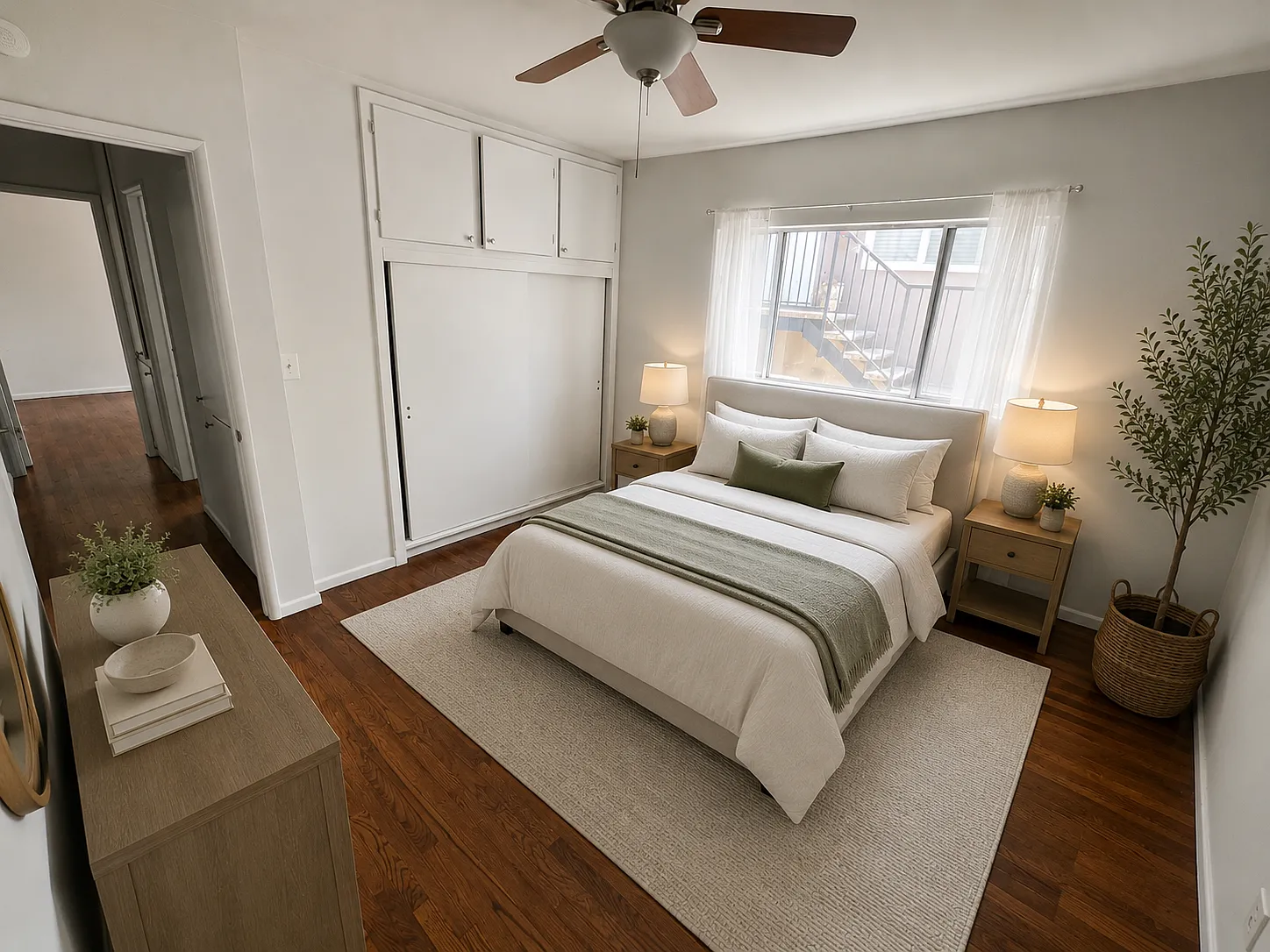 2 bed, 1000 sqft, $2,470 — Photo 3