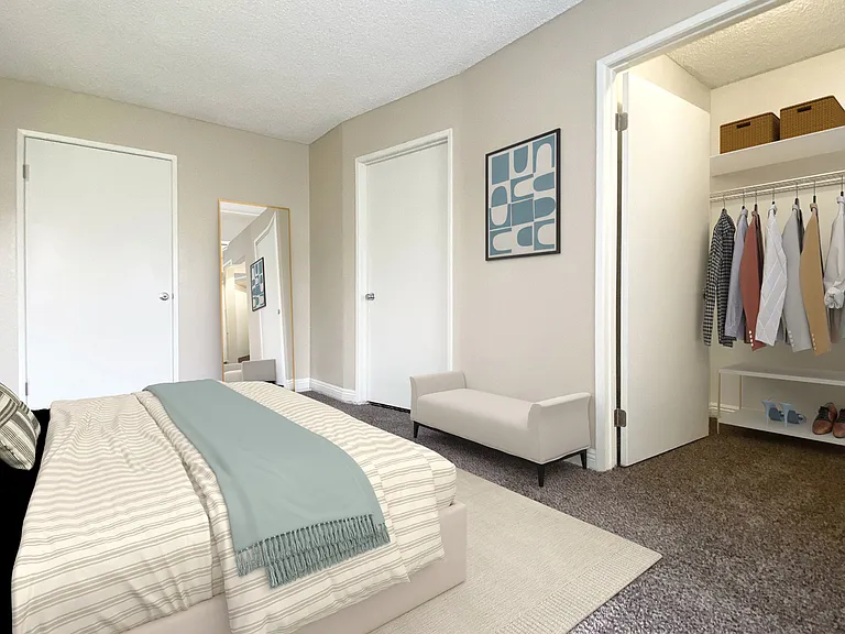 Cresthaven Apartment Homes — Photo 6