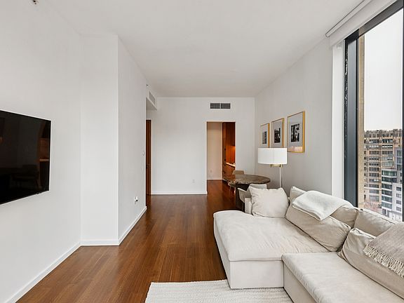 4th image of 570 Broome St #11C
