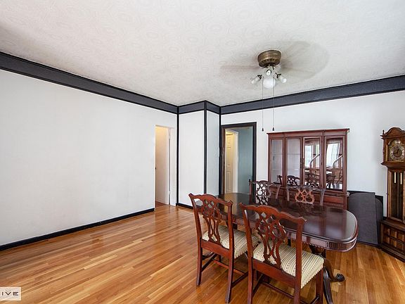 4th image of 66-47 Clinton Ave #H
