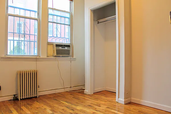 Rented by Bold New York | media 35