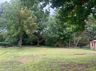 1013 N 7th St, Ponca City, OK 74601