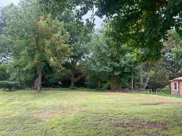 1013 N 7th St, Ponca City, OK 74601