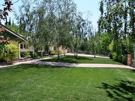 3rd image of 1282 La Granada Dr