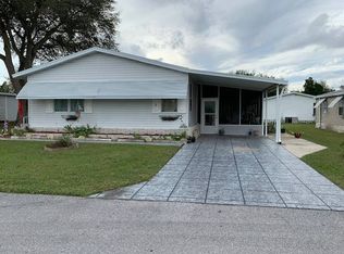 6149 Red Feather Dr, Zephyrhills, FL 33542