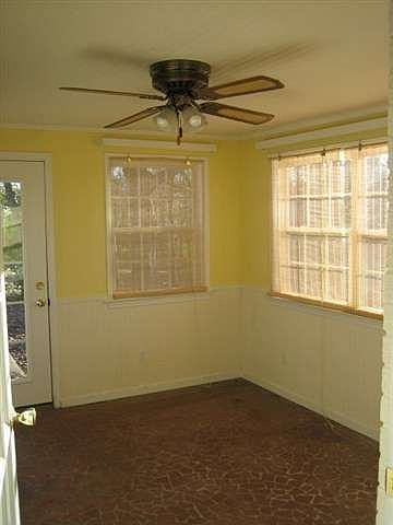 1st image of 105 Kenilworth Ct