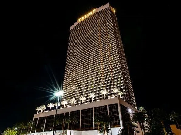 2000 N Fashion Show Dr Unit 4726, Paradise, NV 89109