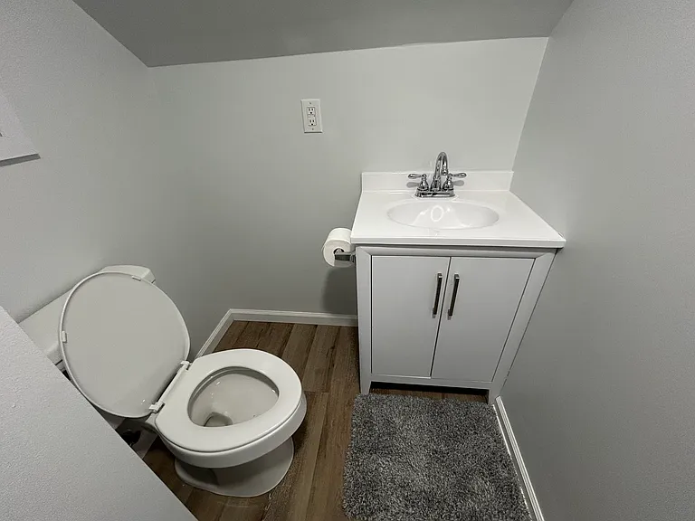 1001 S Greenwood Ave — Photo 9