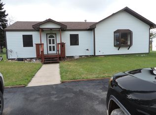 210 E Ryan St, Sundance, WY 82729