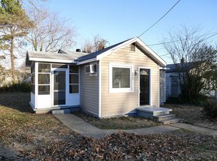 2413 Wakefield St, Hopewell, VA 23860