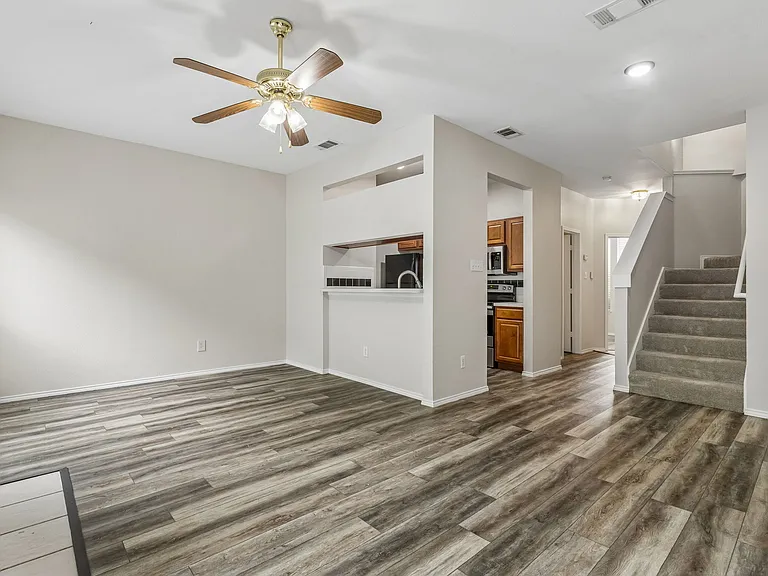 3938 Pickett Pl — Photo 8