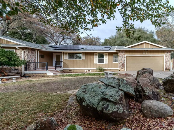 3277 Country Club Dr, Cameron Park, CA 95682