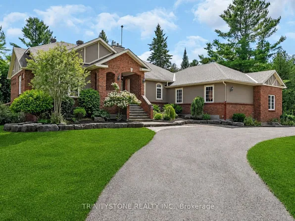 36 Sawgrass Cir, Ottawa, ON K0A 1B0