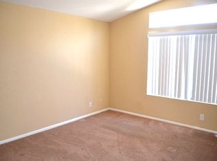 39593 Willowbend Dr, Murrieta, CA 92563