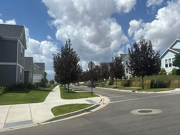 5th image of 5086 W Beach Comber Way