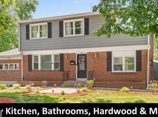 413 N Garden Blvd, Beverly, NJ 08010