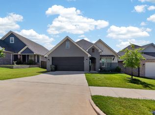 7012 Hillside Ave, Tyler, TX 75707