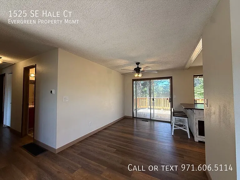 1525 SE Hale Ct — Photo 46