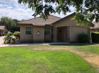 2222 N Vickie Ct, Visalia, CA 93291
