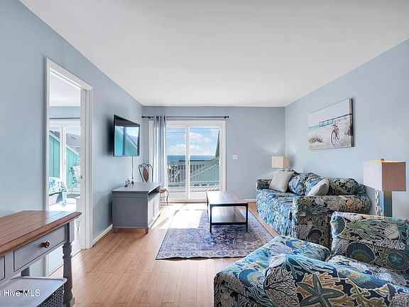 5th image of 1013 Carolina Beach Avenue N #3d