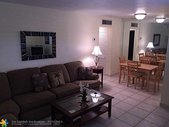 2nd image of 1454 N 12th Ct APT 8B
