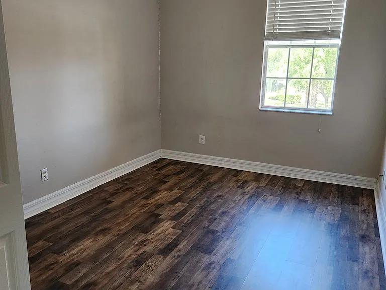 8521 Oakshade Cir #422 — Photo 8