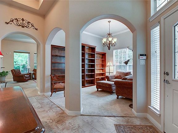 5th image of 3010 Stonecreek Dr