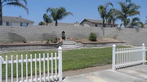 2nd image of 15054 Summerland Ln