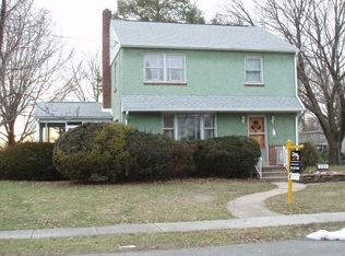 721 4th St, Woodbury Heights, NJ