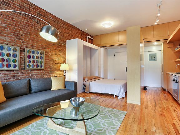 4th image of 421 W 22nd St APT 5