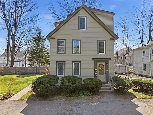 17 Church Ct Photo 1
