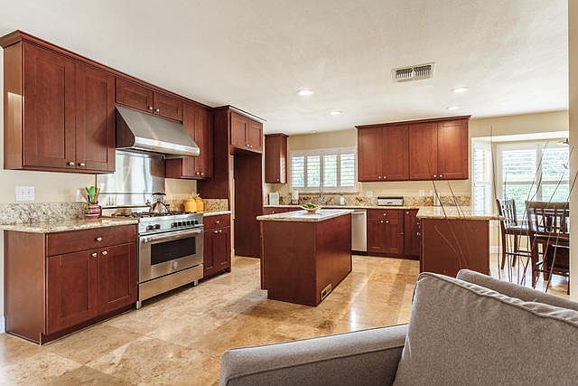 1st image of 4754 Espana Ct