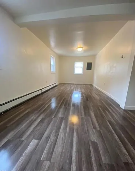 2 bed, 900 sqft, $1,250 — Photo 3