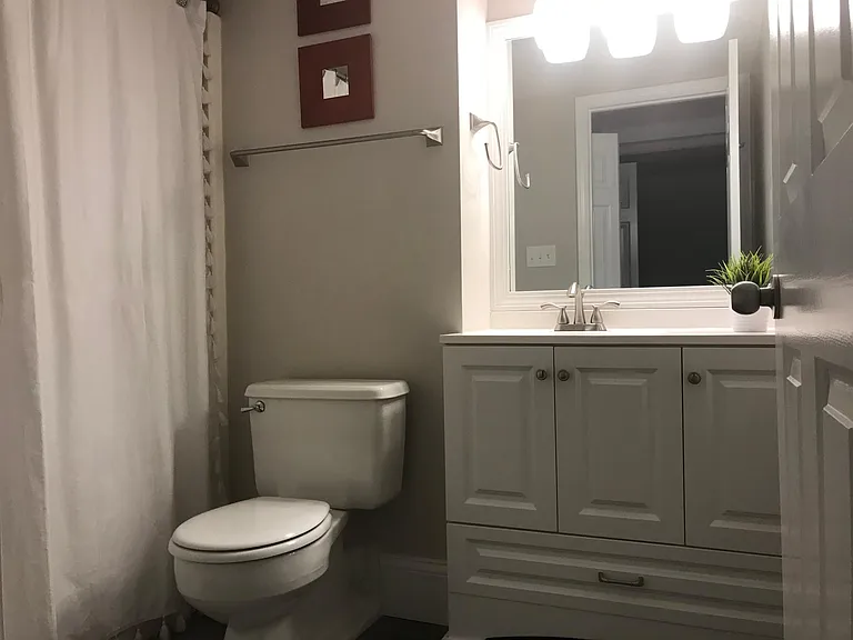 33 Maplewood Ave — Photo 6