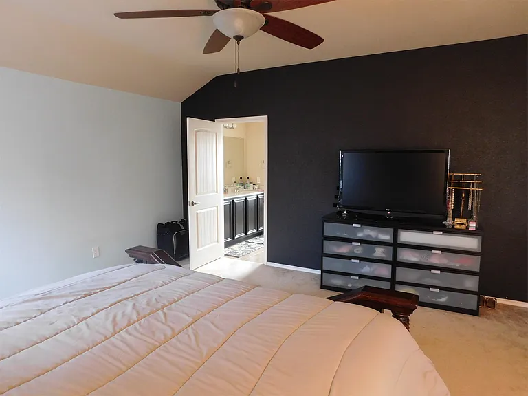5417 Beacon Ln — Photo 3