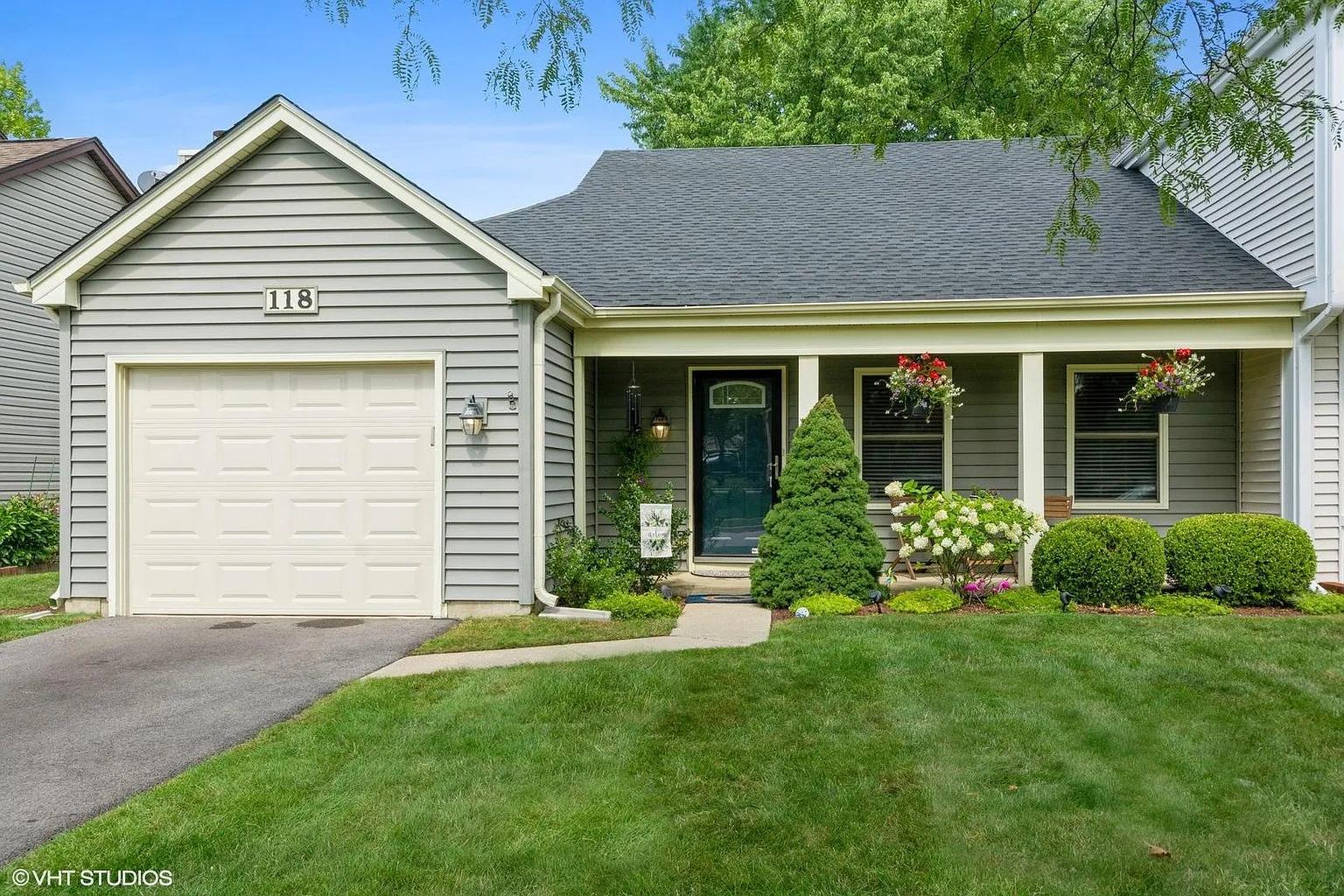 118 Bedford Rd photo 1