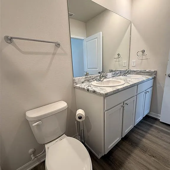 4649 Pleasant Ave — Photo 38