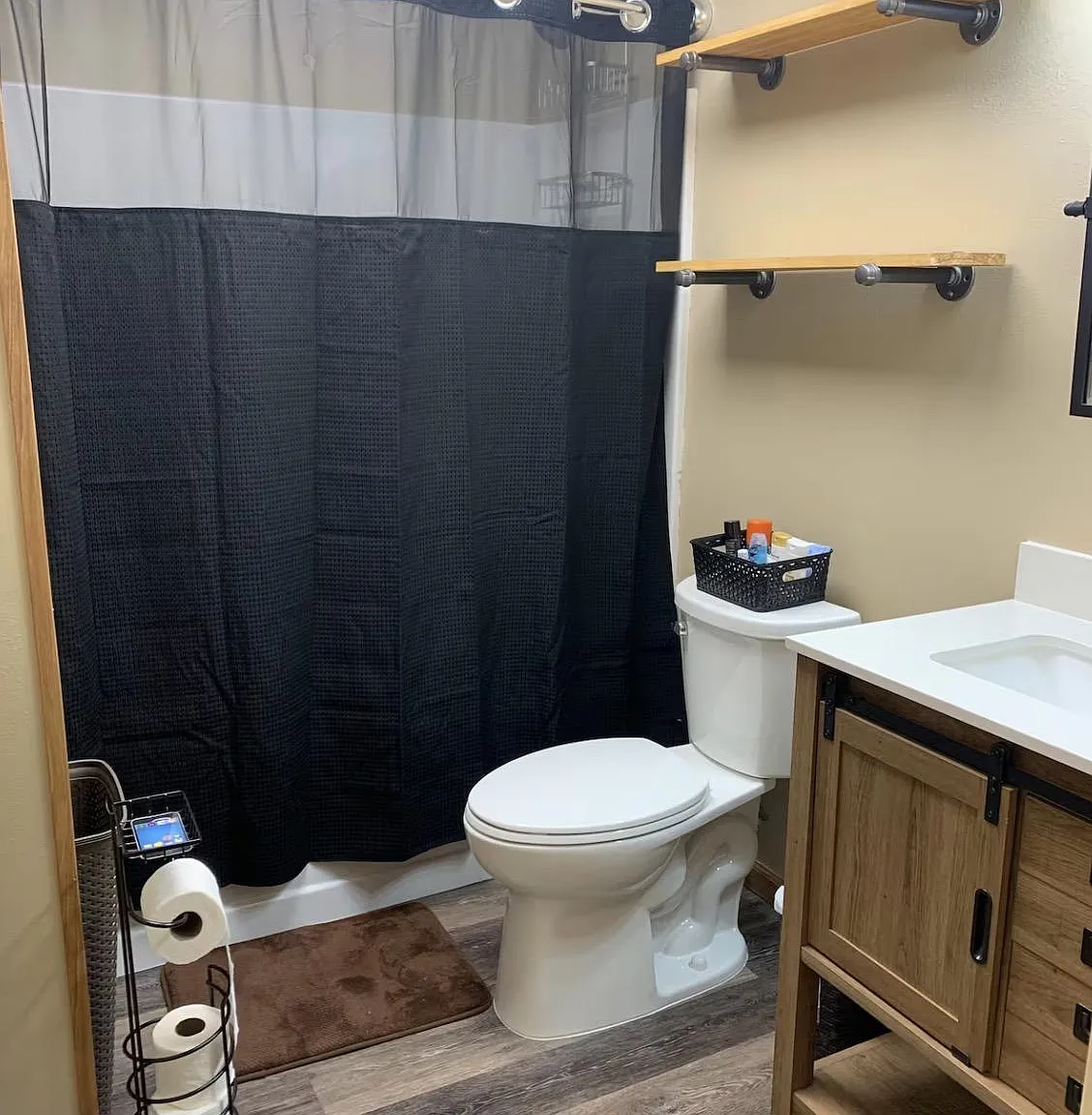 1 bed, 1.0 bath, 600 sqft, $1,209 — Photo 3