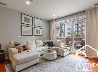 614 N Ogden St #2, Chicago, IL 60622