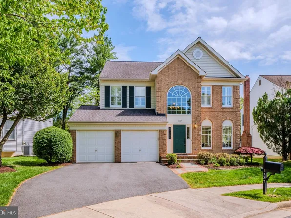 1327 Murray Downs Way, Reston, VA 20194