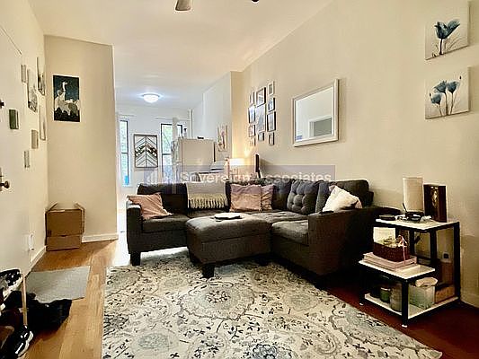 1st image of 516 E 84th St APT 3W