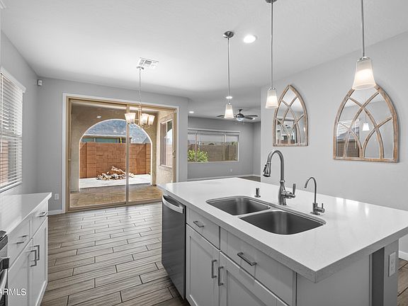 4th image of 4717 E BARBARITA Avenue