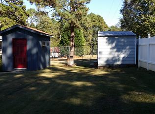 823 Little Creek Dr, Roanoke, AL 36274