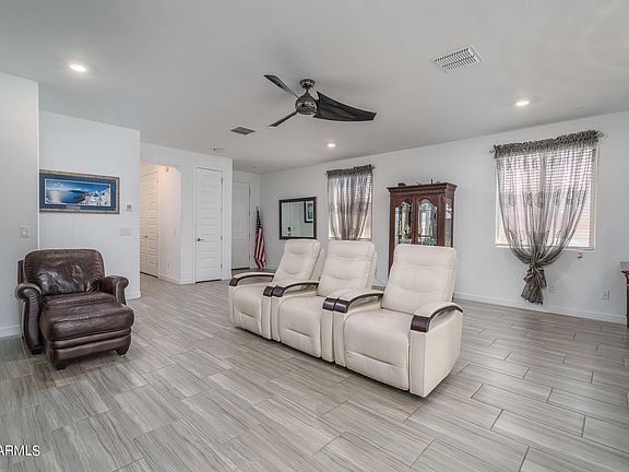 5th image of 9525 W GETTY Drive