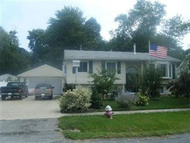 1st image of 631 Sunset Ave