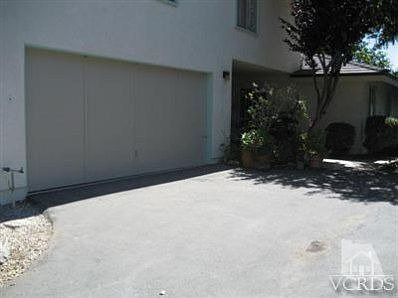 5th image of 317 Sharon Ln