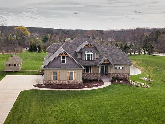 2nd image of 3013 Blakeslee Blvd