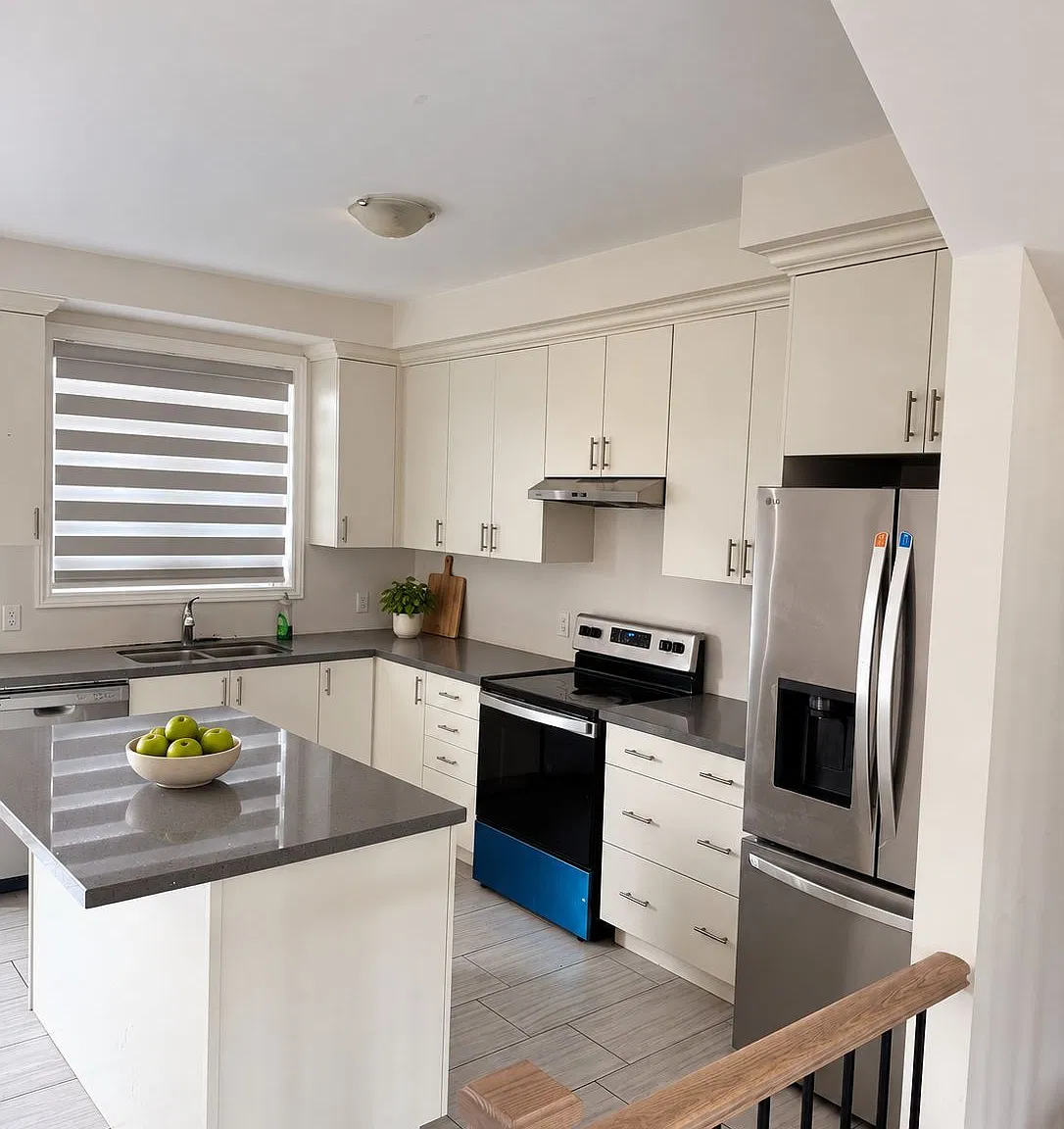 3 bed, $3,300 — Photo 3